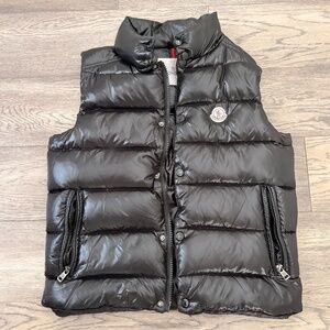Moncler Tibb Down Puffer Vest Black